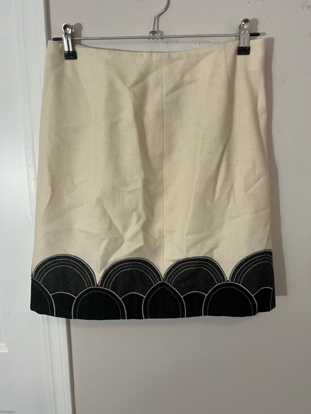 Boden Cream Wool Blend Mini Skirt with Black Scallop Design Hem